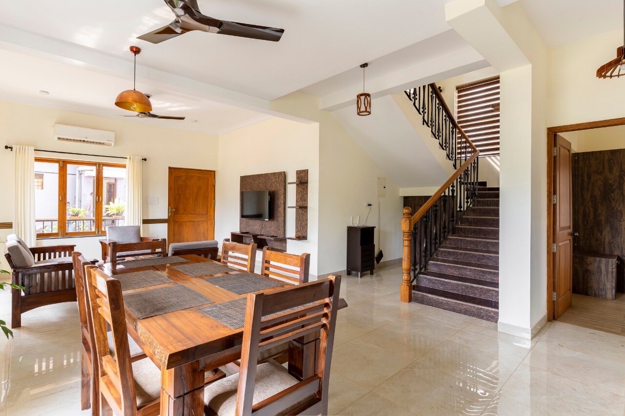 3bhk villa with a pool - Tap to explore photos