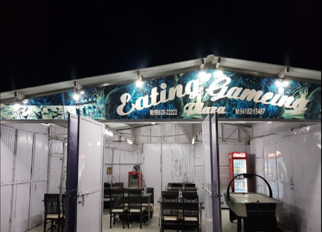 Hotel Eating & Gaming plaza - Tap to explore photos