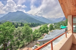 Hotel Manali Continental, Manali