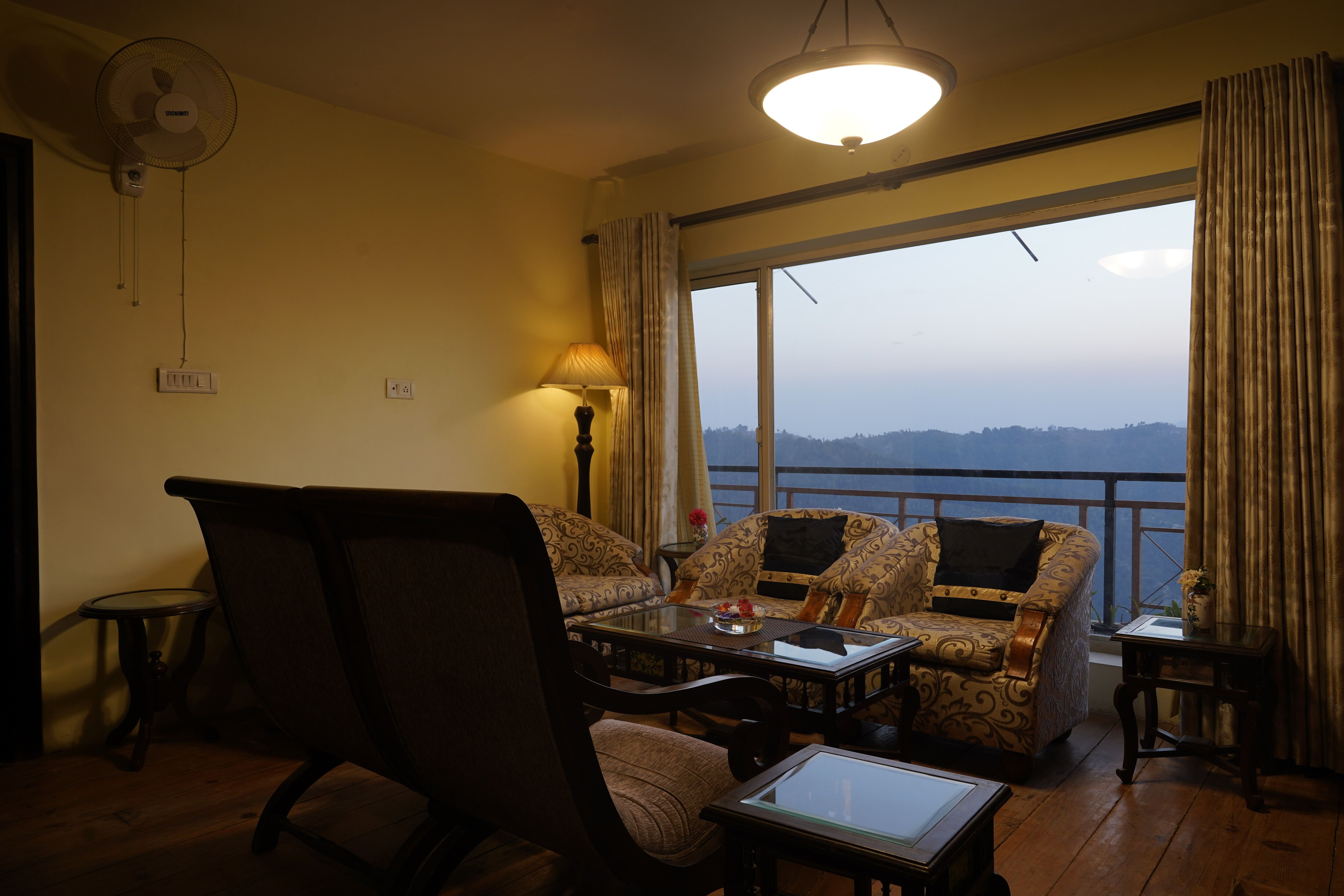 The Wayfarer Cottage | 3 BHK with mountain view - Tap to explore photos