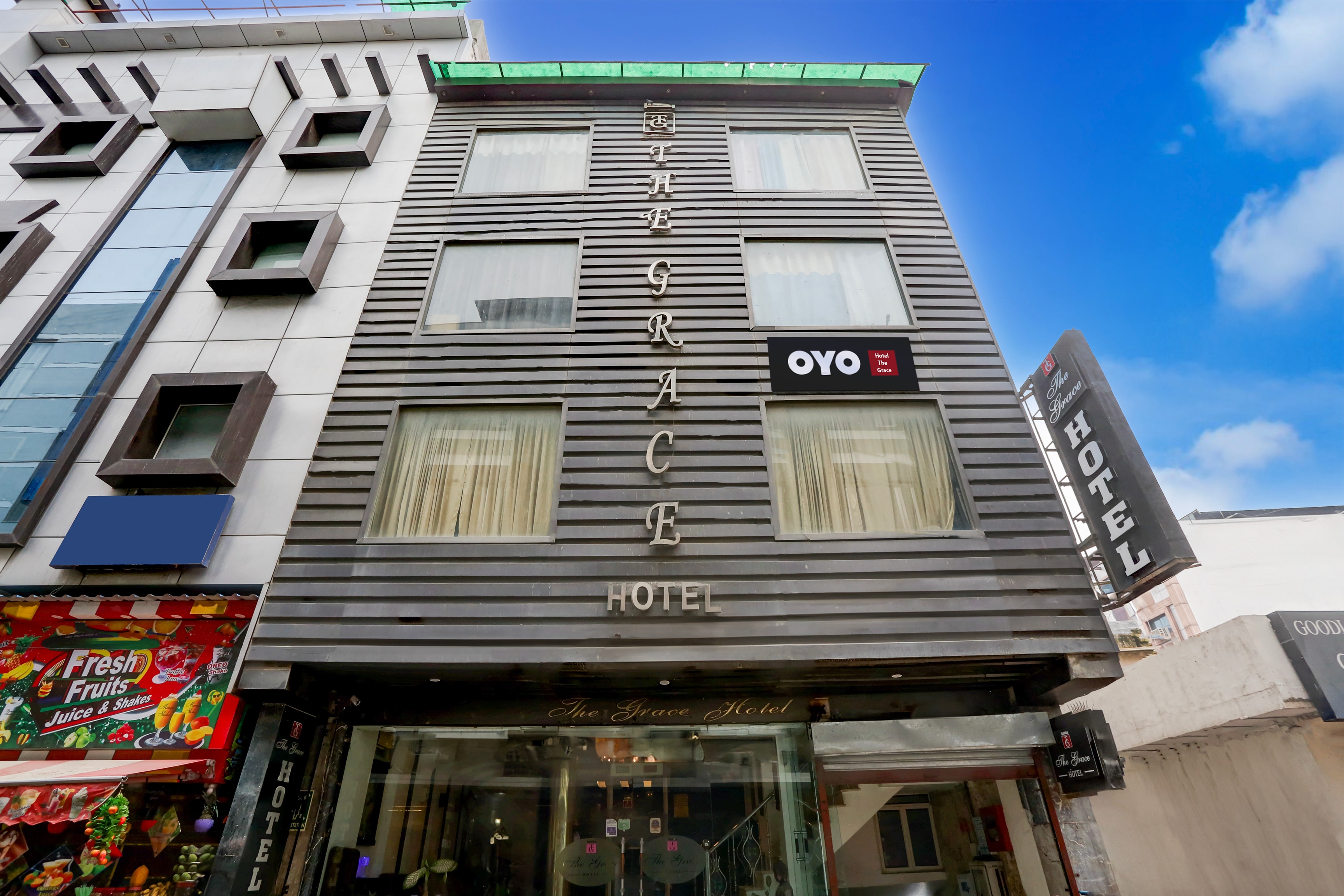 Hotel O The Grace Delhi - Tap to explore photos