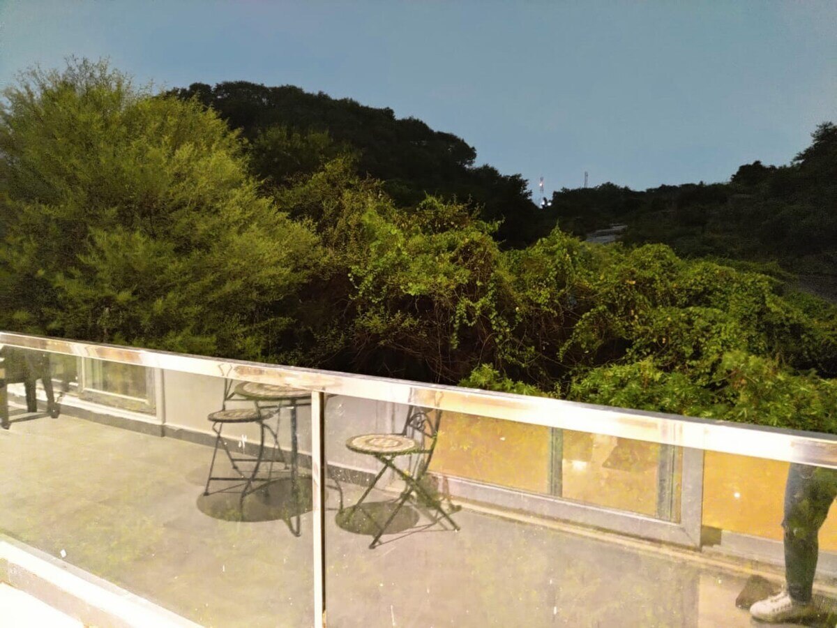 Contemporary 3BHK flat with magnificent view. - Tap to explore photos