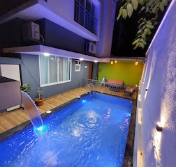 Swimming Pool 1