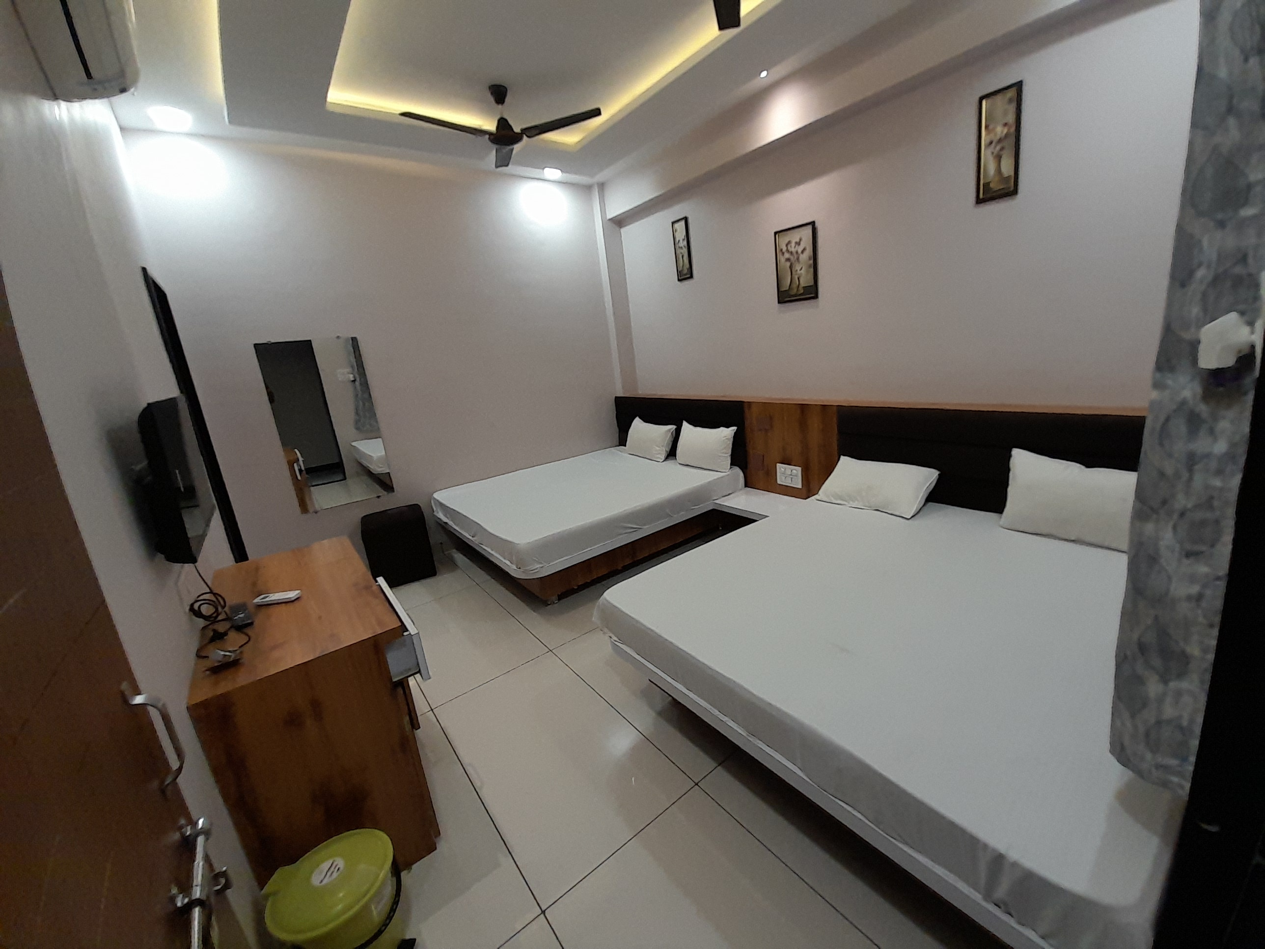 HOTEL MAHADEV KRIPA - Tap to explore photos