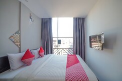 Capital O 90447 Kardopa Hotel Megapark, Kota Medan