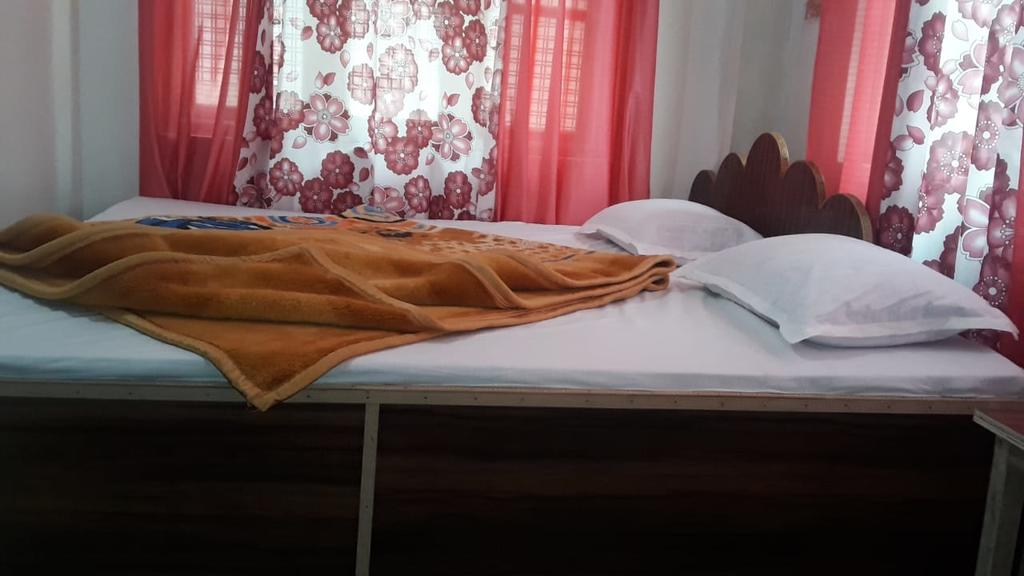 StayApart Sherpa Homestay Sonada - Tap to explore photos