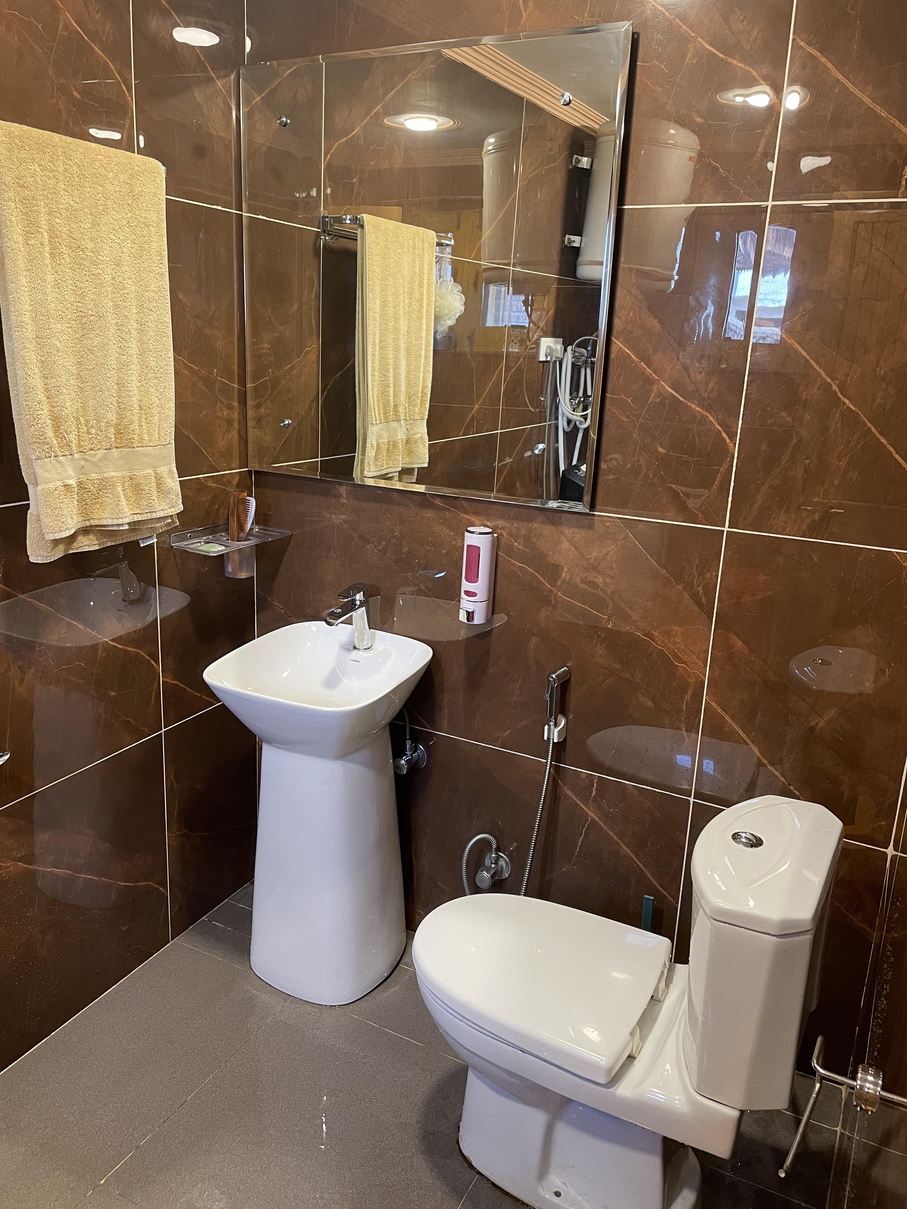 Aquaparadise homestay - Tap to explore photos