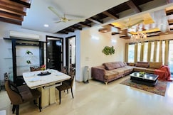 BluO 3BHK Green Park Private Garden Balcony Lift, Delhi