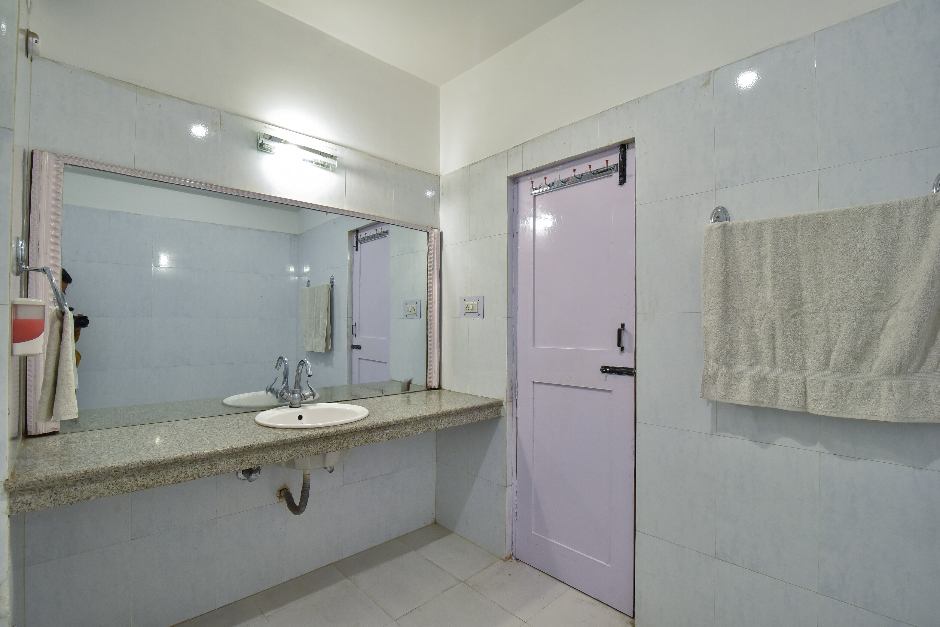 Punj Hotel - Tap to explore photos