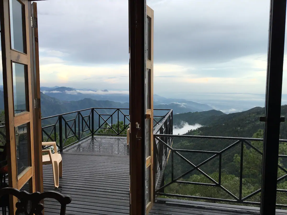 Hustlers Den | Landour | Nearby Woodstock School, Kanatal