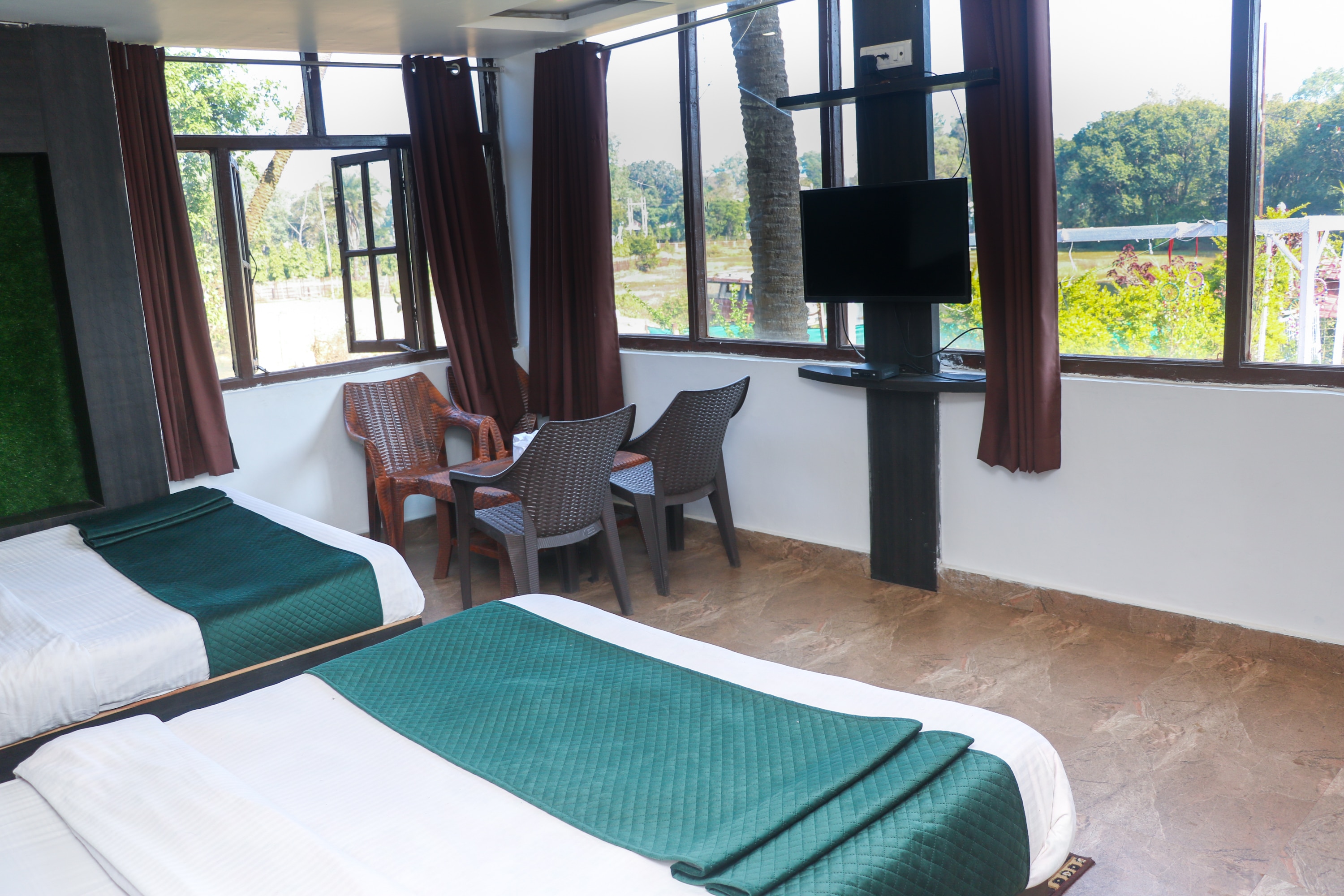 HOTEL KHALSA LAKEVIEW - Tap to explore photos
