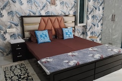Cozy OB Tarini Stay, Varanasi