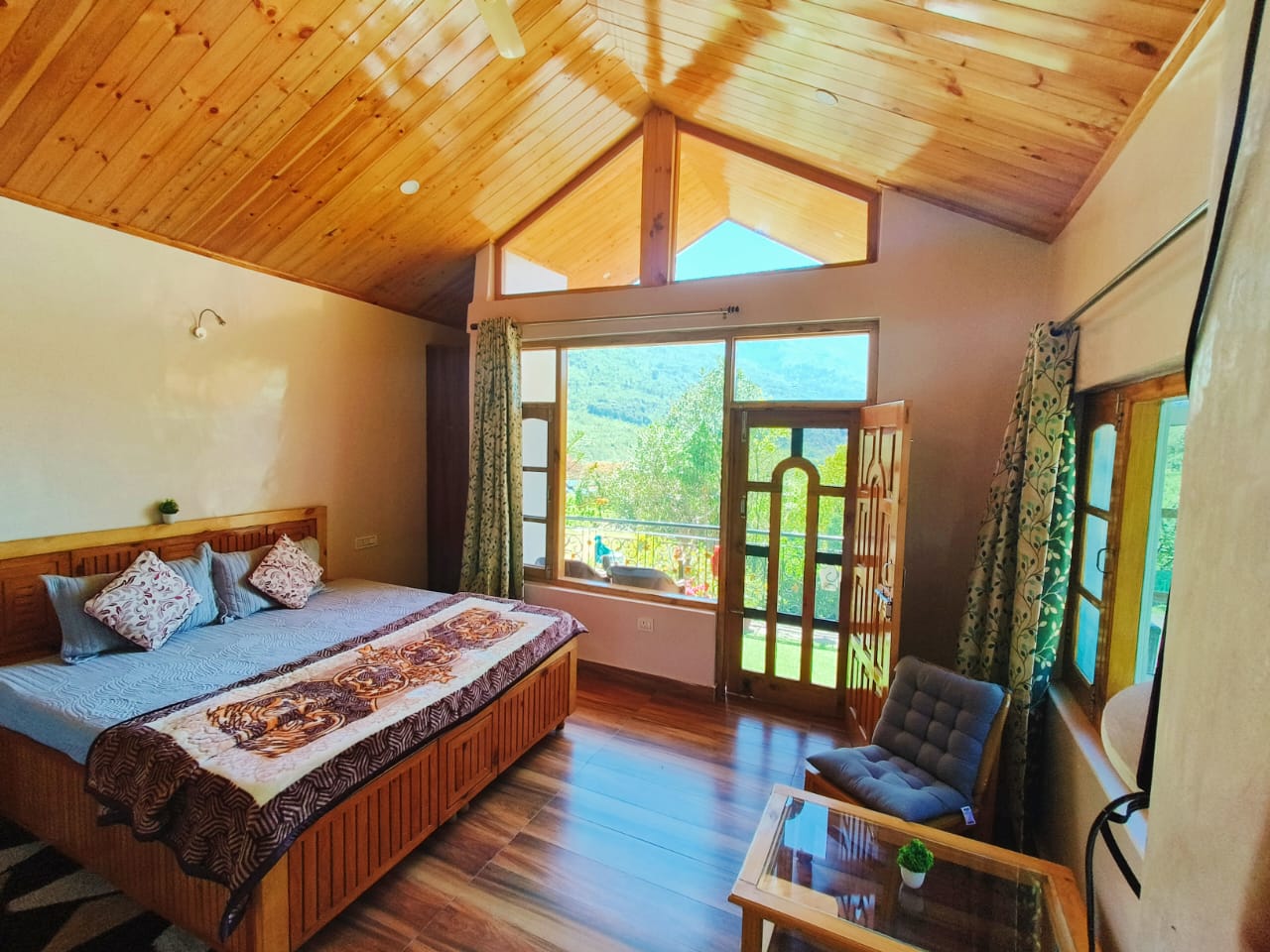 Aatithya homestay - 1BR - Tap to explore photos