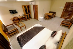 Hotel Tokyo Tower, Guwahati