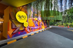 YELLO Hotel Kuta Beachwalk Bali (BEACHFRONT HOTEL), Bali