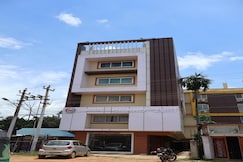 Hotel Grand Zuri (5 minutes from Airport), Agartala
