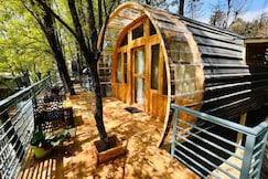 Single tube house, Naukuchiatal