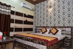 Prem Hotel & Family Restaurant, Robertsganj