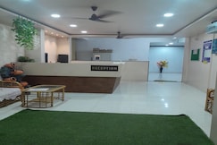 Avadhut Residency Bhakt Niwas, Vijayapura