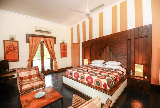 Nirvana lodge by Ebonystays