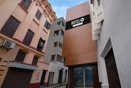 Hotel O Girish Park Metro Station Kolkata Formerly Babu Lal Soni Guest House