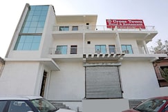 POP 84153C Hotel Cross Town, Greater Noida