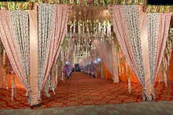 SHREE VAIBHAV LAAWNS, Budaun