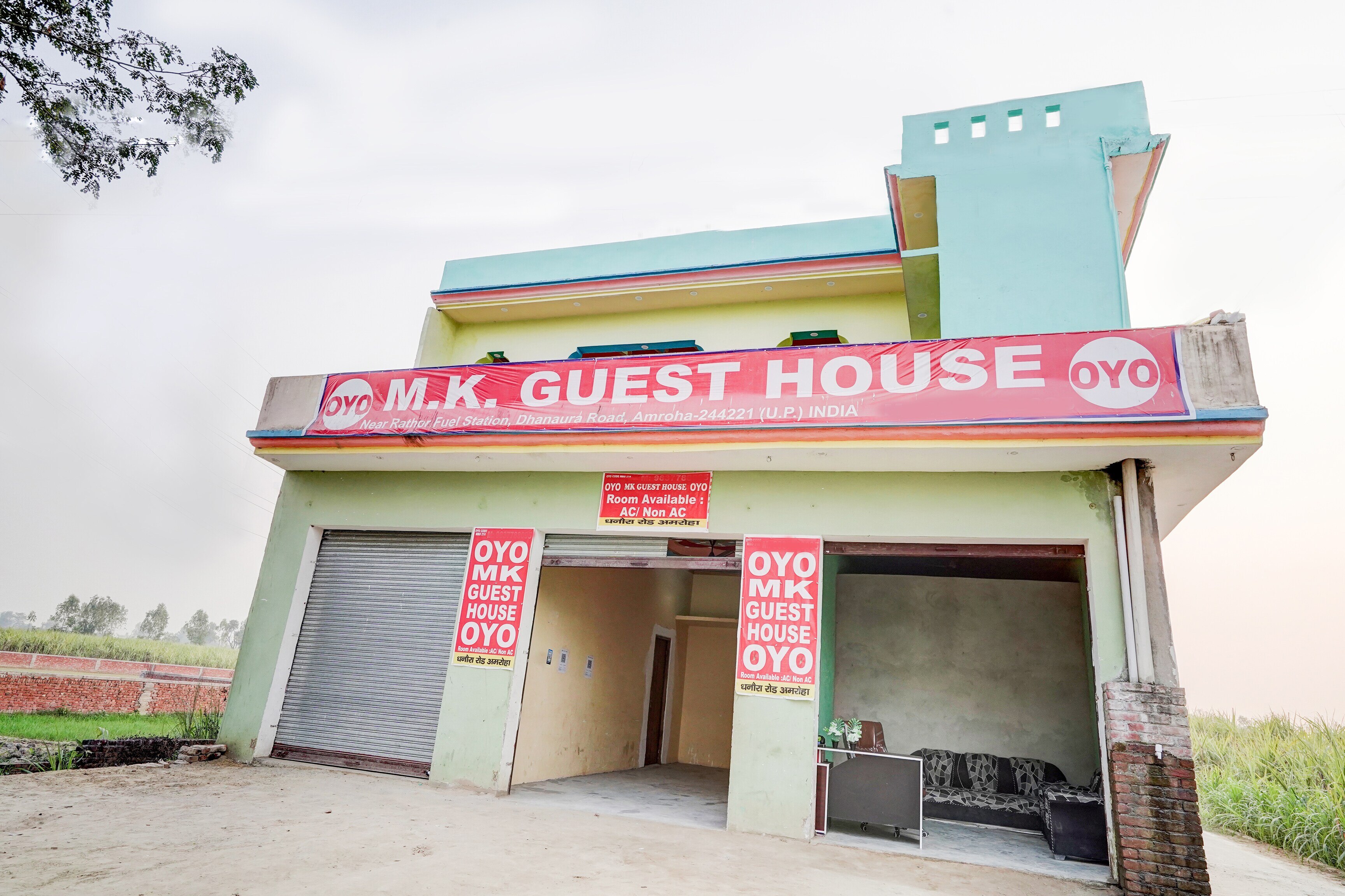 Hotel O M K Guest House - Tap to explore photos