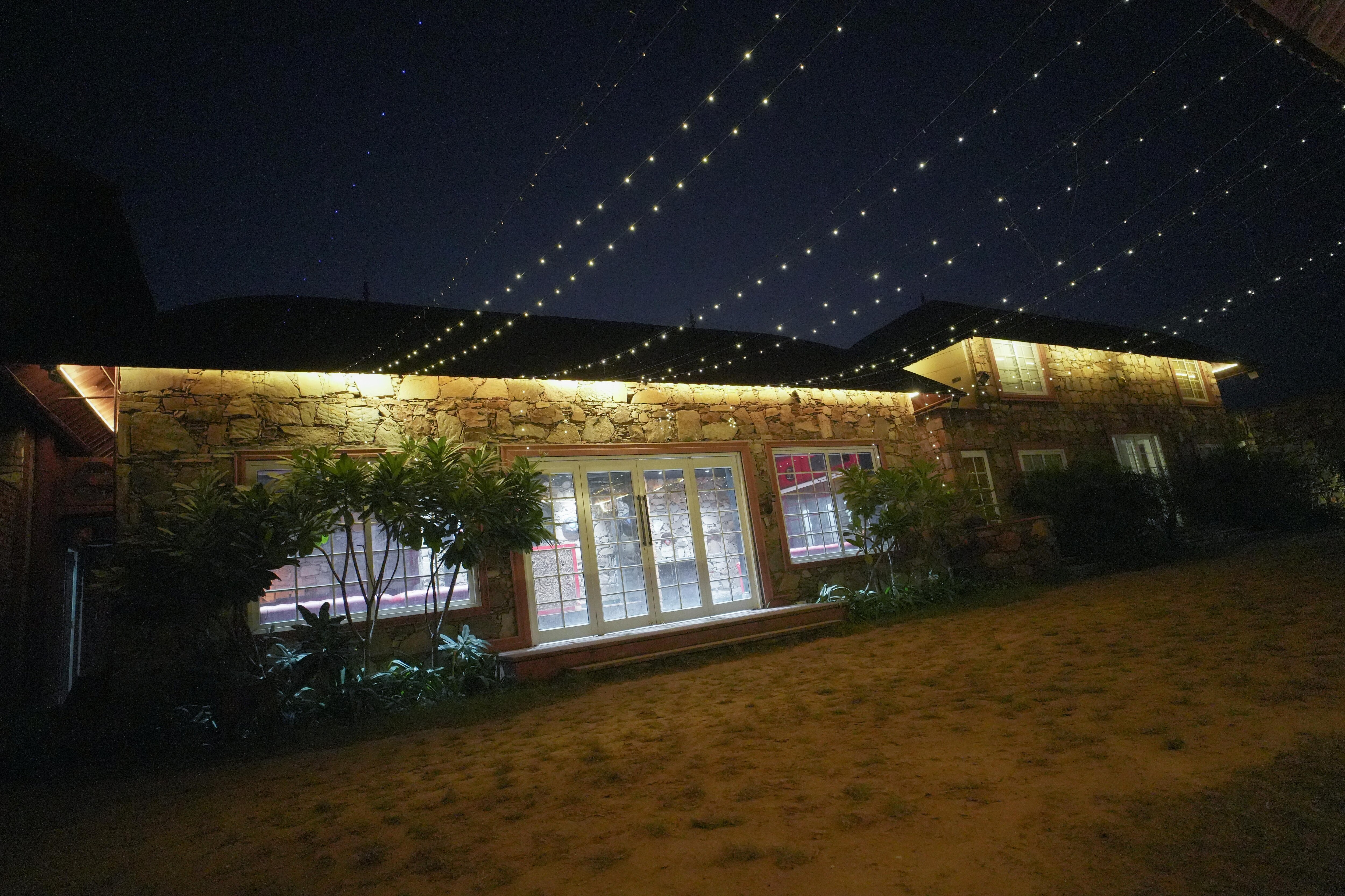Atola Luxurios 4BHK Villa - Tap to explore photos