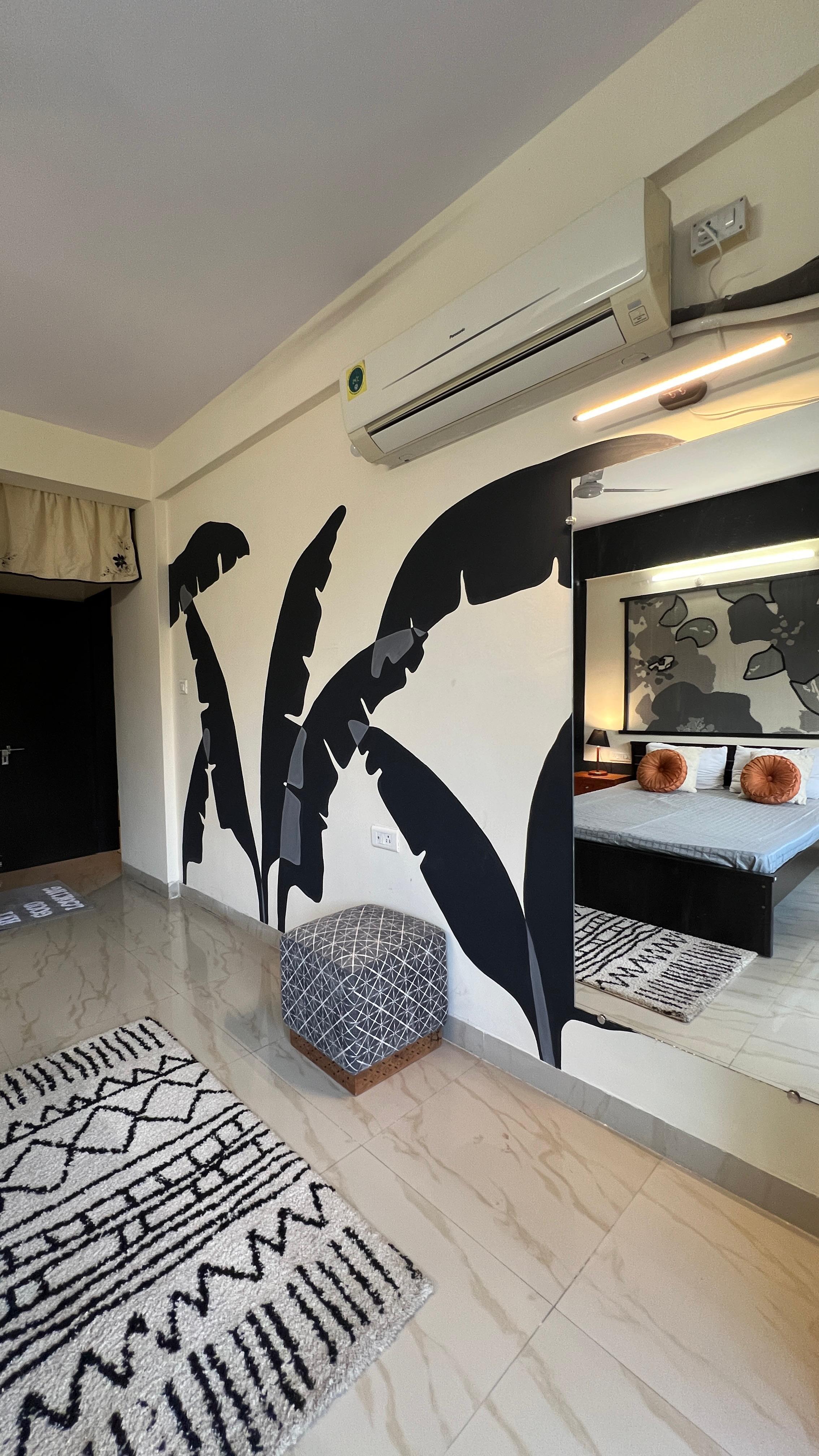 Alora  Breezy 3BHK haven with Hot tub - Tap to explore photos
