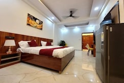 FabHotel 24x Living, Gurgaon