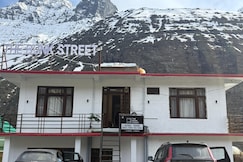 The Bunk Street - Sissu, Lahaul