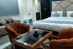 HOTEL RASHMI GRAND, Khagaria