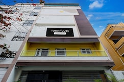 Super Townhouse IG Medical College Pondicherry Formerly Sri Vi Ka Residency, Pondicherry