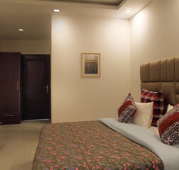 Deluxe Studio Room With Balcony
