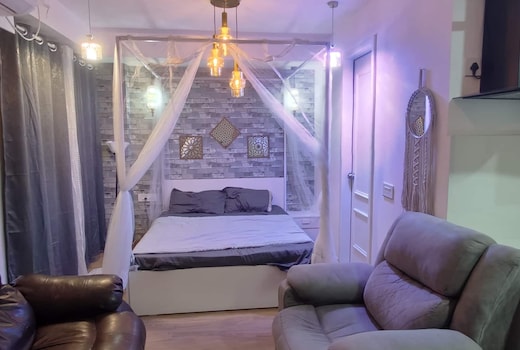Cozy space near airport by SuperHomes