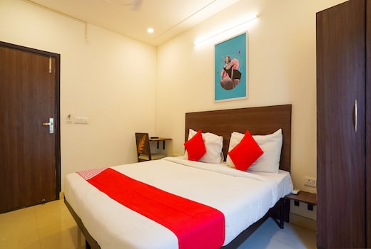 Hotel O by OYO Sunshine