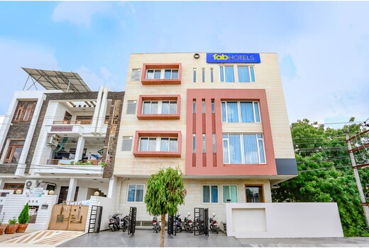 FabHotel Shiv Rachna - Mansarovar