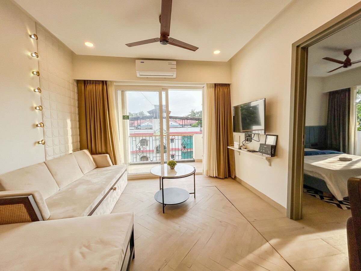 Del Mar by Coral Stays 1km to Calangute beach - Tap to explore photos