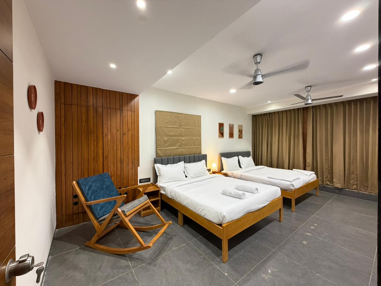 Family twin bed room 1