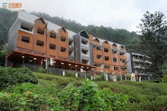 Ensober Kainchi Dham ( In Front of Kainchi Dham Temple), Naukuchiatal