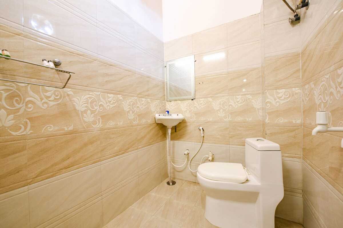 Hotel O Subharti University Formerly Hotel Club 9 - Tap to explore photos