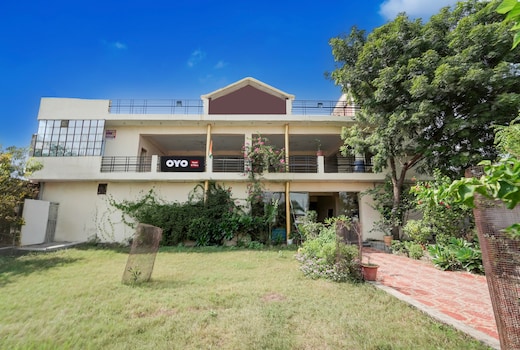 Hotel O ONMT Inter College Kanpur Formerly Mangalam Palace