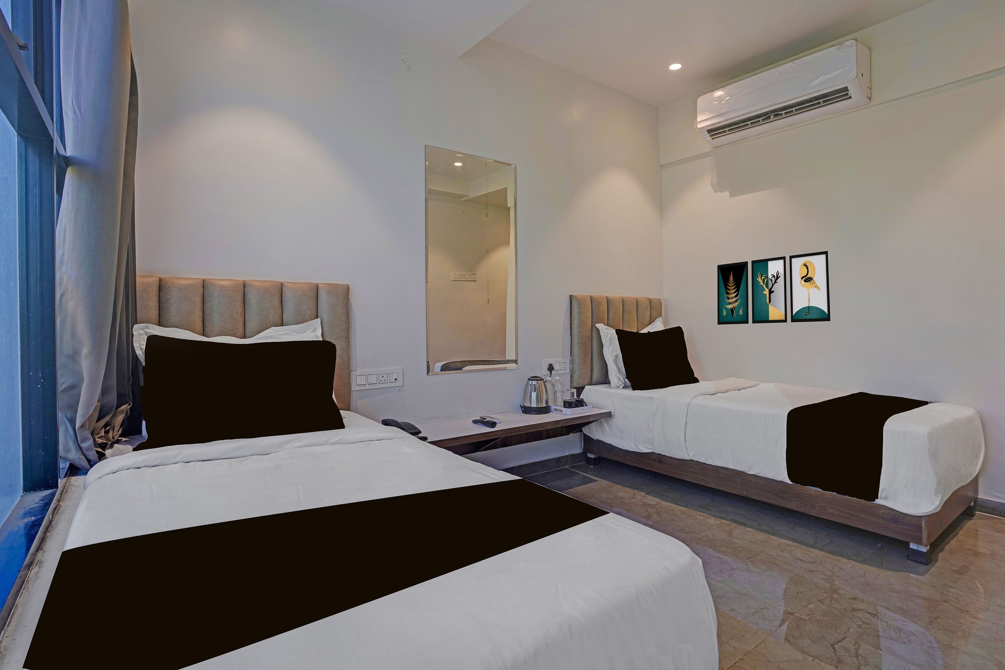 Suite 1