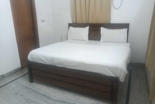 Hotel O by OYO YOUVRAJ