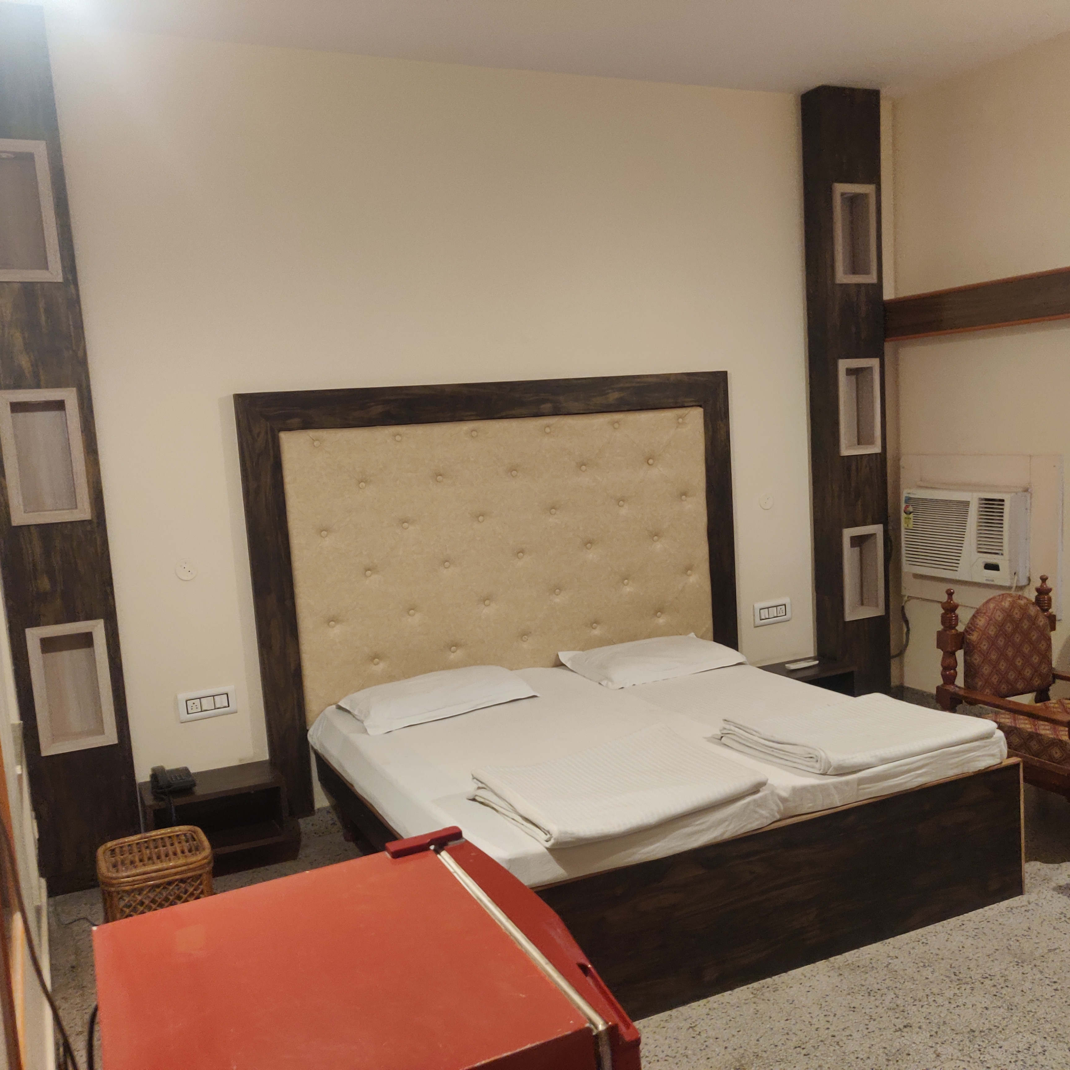 Hotel Padmini Niwas - Tap to explore photos
