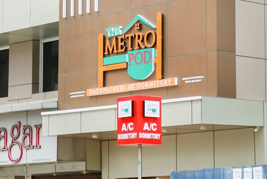 The Metro Pod Backpackers AC Hostel
