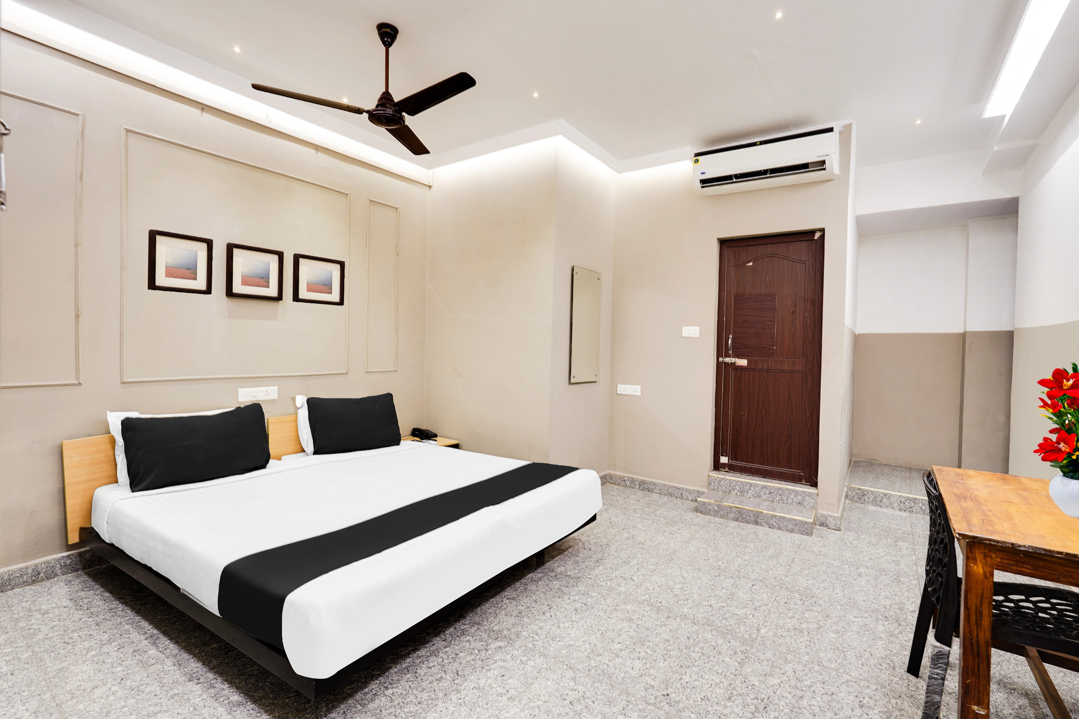 Hotel O SeaScape Residency - Tap to explore photos