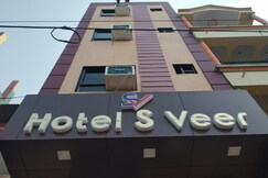 Hotel S Veer, Kota