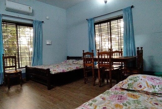 StayCool Homestay near International airport